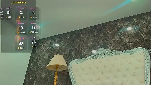 MirandaSould 现场XXX聊天