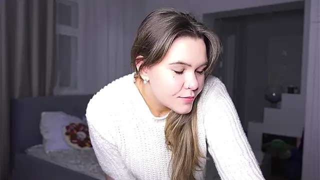 MayPortman Adlı Modelin Canlı XXX Sohbeti