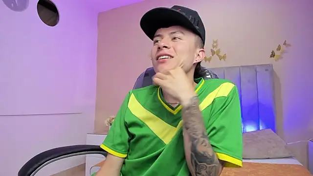 Онлайн чат XXX Nascary_Fox