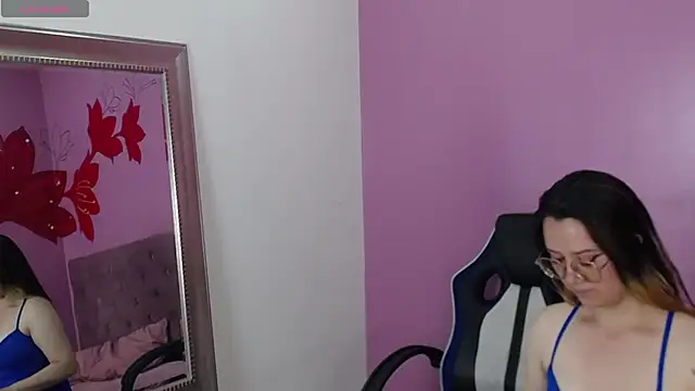 Alaiia___: απευθείας συνομιλία ΧΧΧ