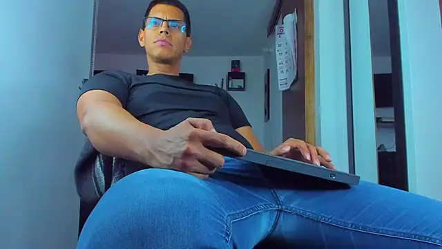 Онлайн чат XXX _John_Boy_