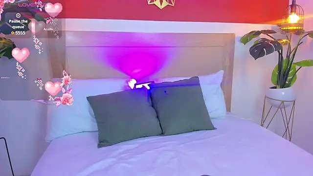 kitty_sweeety_ live XXX chat