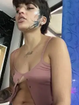 DayanaDG: вебкам-шоу