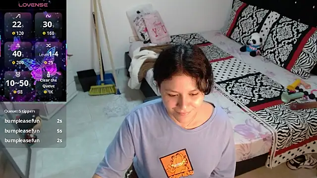 soniafuckboobsのライブXXXチャット