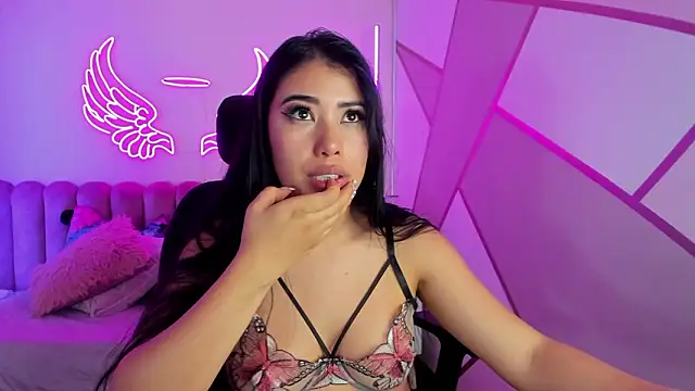 Chatroom XXX en direct de alice_kingsley_