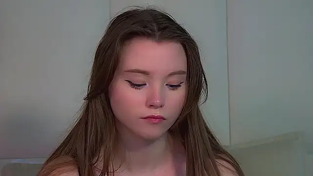 Chatroom XXX en direct de KeiraAsti