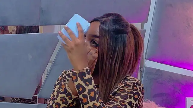 دردشة LorraiineJohnson الجنسية المباشرة