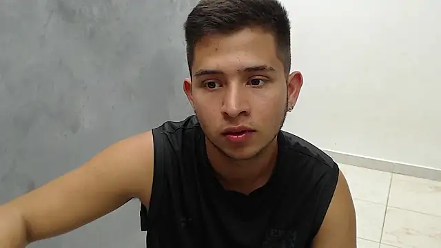 harold_18_ Chat XXX live