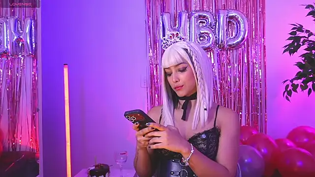 XXX chat uživo modela catalina__lovers