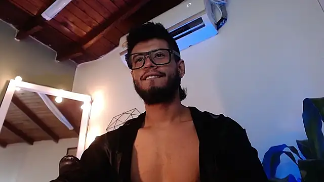 Colby_brown03: онлайн-секс-чат