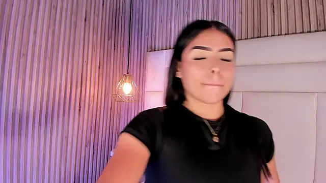 XXX chat uživo modela LovelyEyesx