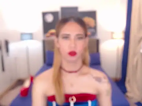 PreciousAmore – Naživo XXX chat