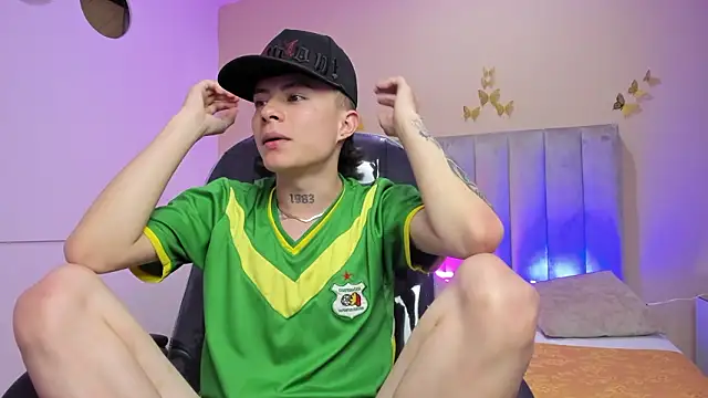 Nascary_Fox Chat XXX live