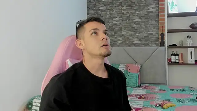 BooyHott_ Chat XXX live