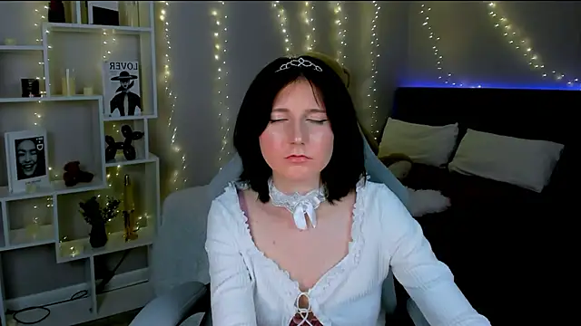 دردشة KikaOsterman الجنسية المباشرة