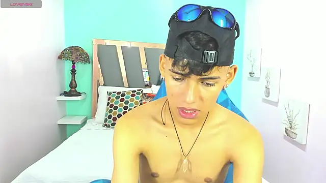 Astaroth_Grigori Chat XXX live