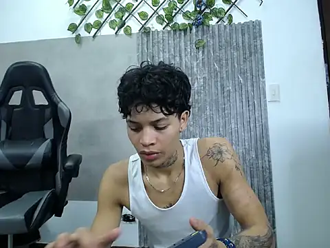 Dogan_Renzo0 Chat XXX live