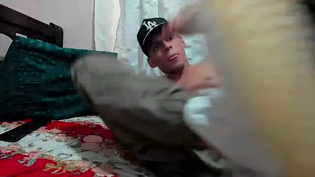 davidlatin66 Chat XXX live