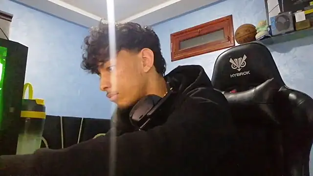 Chat XXX en directo de Dark_DesireX