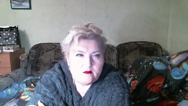 Lana555 élő XXX-chatje