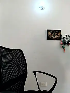 Luianna Adlı Modelin Canlı XXX Sohbeti