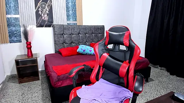 paola_my Adlı Modelin Canlı XXX Sohbeti