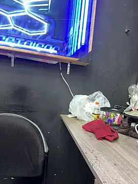 عرض كام Johan_stick