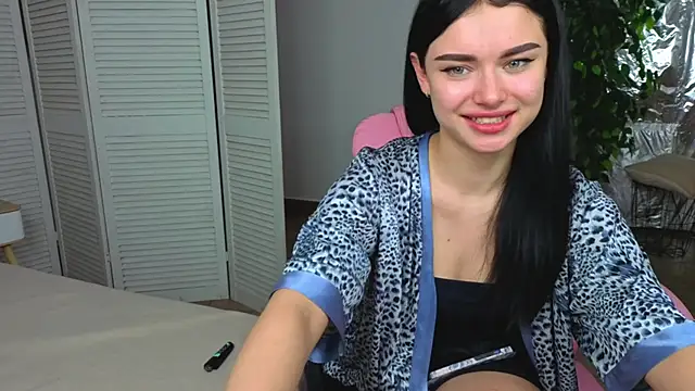 Silena_sky Live XXX Chat