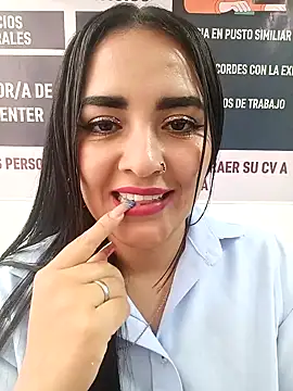 MAYE__13 Live XXX-Chat