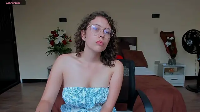 TORALAY's Live XXX Chat