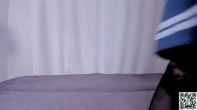 emmelieflorence: απευθείας συνομιλία ΧΧΧ