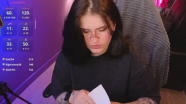 Czat XXX na żywo – Dark_Shine