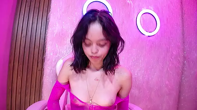 Sue_Sparkle's Live XXX Chat