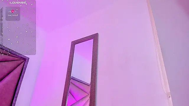 FaloonRoussel élő XXX-chatje