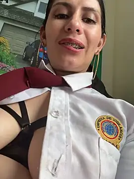 Alysson--のウェブカメラショー