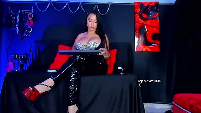 Živý XXX chat KaramStone