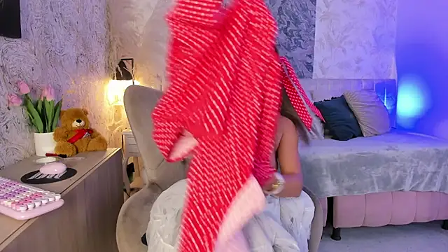 Liannaa_ élő XXX-chatje