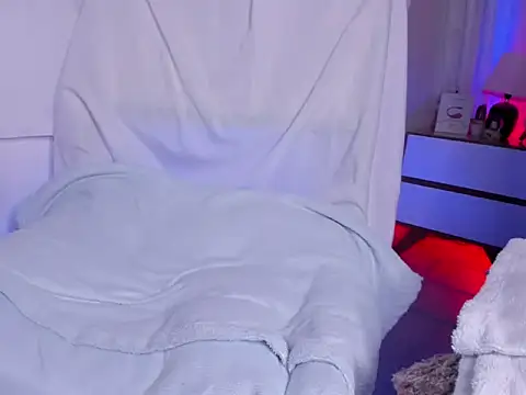 selene_boyer élő XXX-chatje