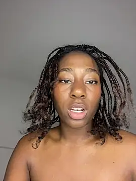 milarain élő XXX-chatje