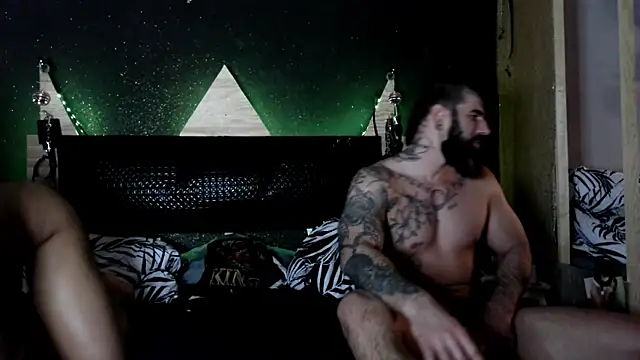 Chat XXX ao vivo de Glory_Max