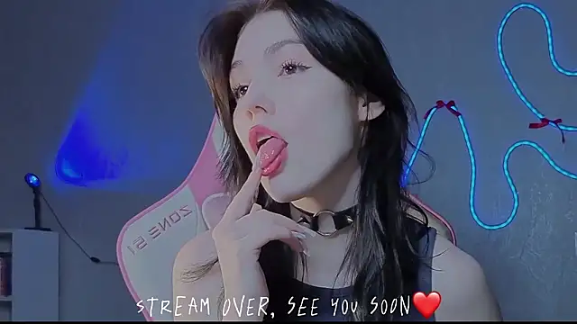 دردشة Sophie_SkyAngel الجنسية المباشرة