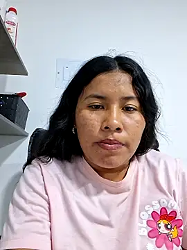 Sweet-Dirty-Storm – Live XXX-chat