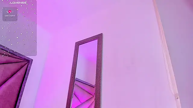 Chat +18 de FaloonRoussel ao vivo