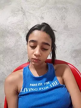 Chat XXX ao vivo de Zoe_Sweett18