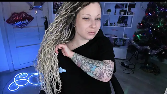 HoneySallyMoore Live XXX Chat