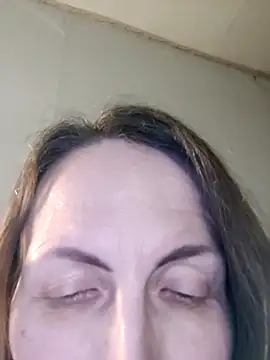 Онлайн чат XXX Evelina_cute