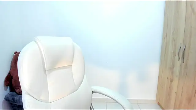 Chatroom XXX en direct de Ciara8