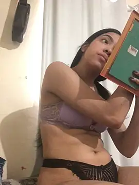 ashleyy20's Live XXX Chat