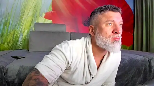 BlowMyXXL: онлайн-секс-чат