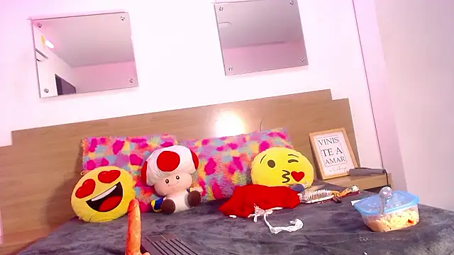 โชว์เว็บแคมของ Charllotte_Brown